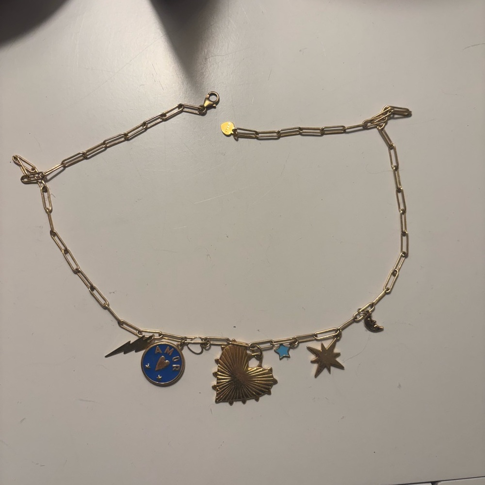 HART Jewelry Charm necklace